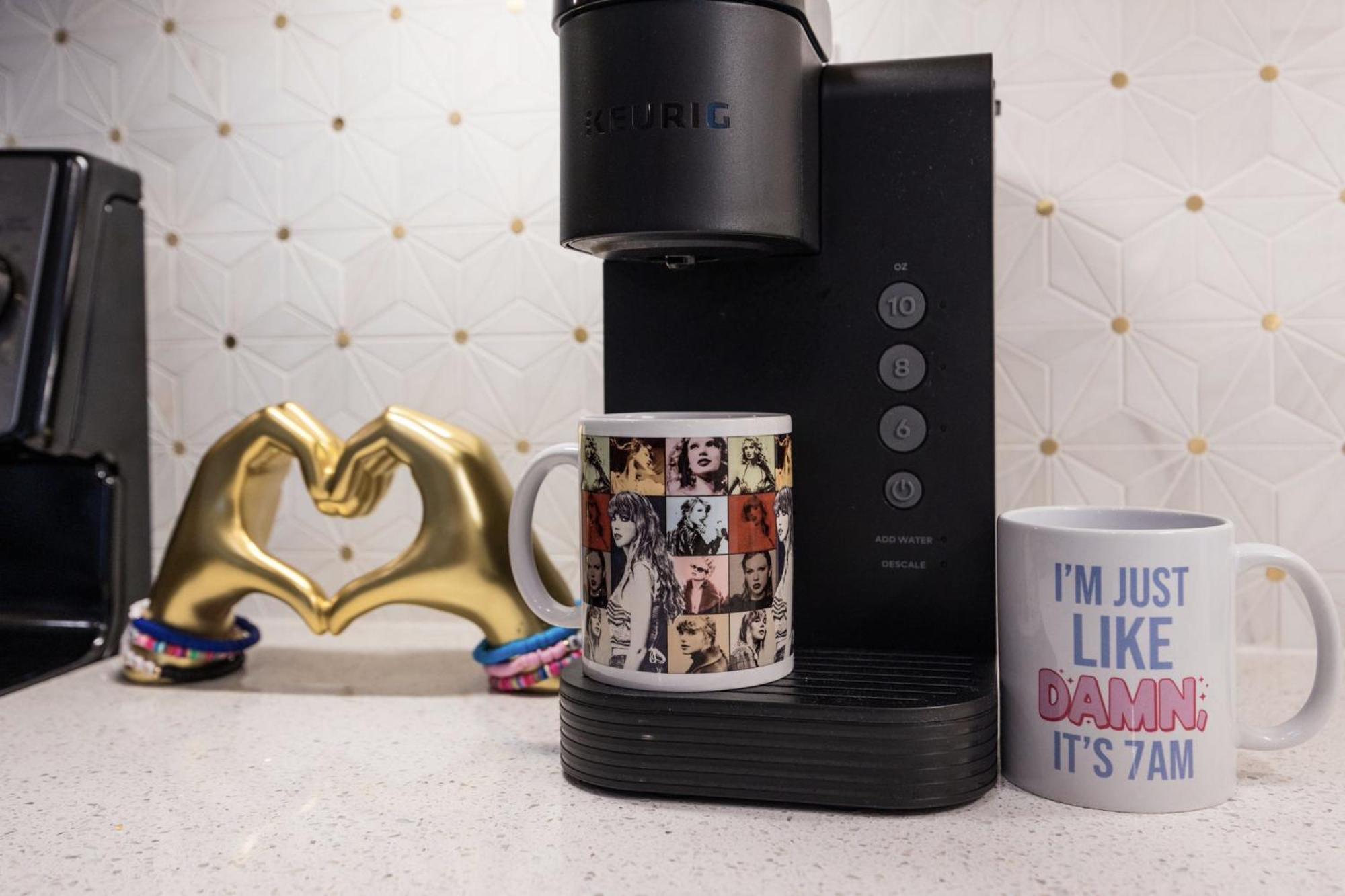 Taylor Swift Eras Inspired Home-10 Min To Broadway ナッシュビル エクステリア 写真